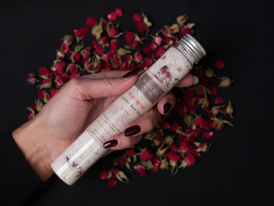 By Snoes Badzout in tube 100 Gr. Pure Rose